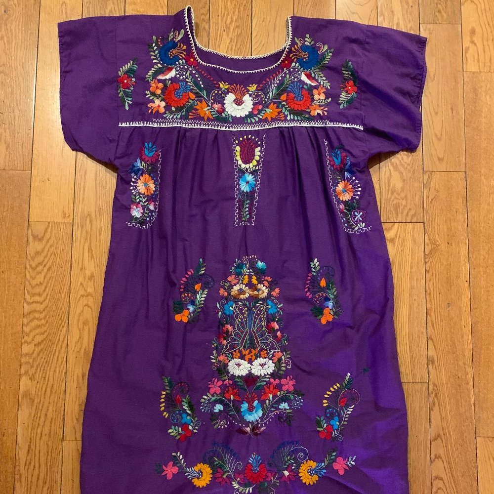 Vintage 70s Purple Embroidered Mexican Dress